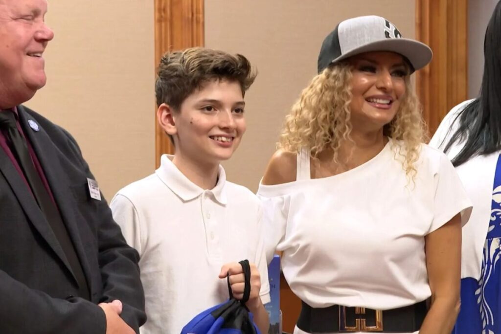 A los 2 años leía letreros y veía documentales: el niño genio que hoy va a la universidad en Alabama imagen-102