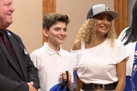 A los 2 años leía letreros y veía documentales: el niño genio que hoy va a la universidad en Alabama A los 2 años leía letreros y veía documentales: el niño genio que hoy va a la universidad en Alabama imagen-7