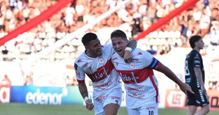 Del golpe copero al despegue en el torneo: Morón ganó con autoridad y dejó atrás las dudas Del golpe copero al despegue en el torneo: Morón ganó con autoridad y dejó atrás las dudas imagen-15