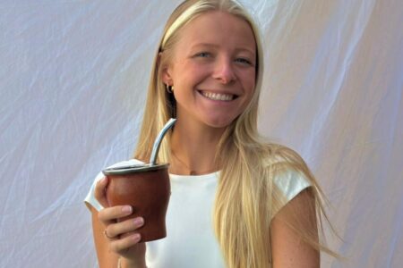 Nació en Bélgica, se instaló en Córdoba y cuenta lo que los argentinos no ven: “Hay tres cosas para amar a este país” imagen-8