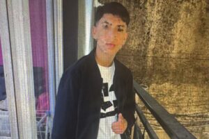 Tiene 15 años, lo acusan de participar de un homicidio de la temible banda del Millón y se fugó: no es el único caso imagen-3