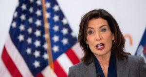 Buenas noticias para Nueva York: Kathy Hochul anunció una inversión 43 millones de dólares para crear empleo, vivienda y transformar su economía imagen-3