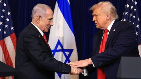 Trump le cumple los deseos a Netanyahu, pero su apoyo entraña riesgos imagen-12