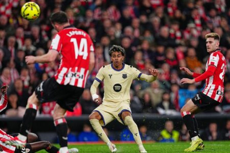 Golazo de Lamine Yamal para el líder Barcelona, que le sacó cuatro puntos de ventaja a Real Madrid imagen-7