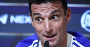 Will Lionel Messi play at the World Cup? Lionel Scaloni breaks his silence imagen-2