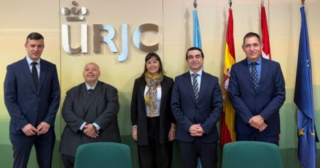 La Universidad Rey Juan Carlos y el Instituto CAB avanzan en la creación de una cátedra internacional de investigación imagen-16