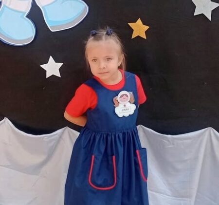 𝐄𝐦𝐦𝐢𝐭𝐚 𝐞𝐦𝐩𝐞𝐳𝐨́ 𝐞𝐥 𝐣𝐚𝐫𝐝í𝐧 🙌🏻❤️ imagen-79