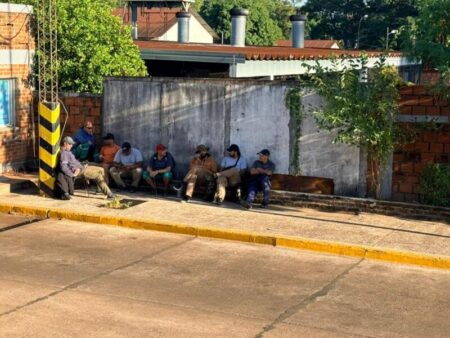 Paro de municipales: el Ministerio de Trabajo dictó la conciliación obligatoria imagen-24