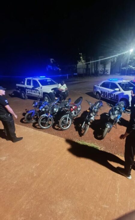 La Policía interceptó una caravana de motociclistas que realizaba contraexplosiones y maniobras temerarias: 12 motos secuestradas imagen-124