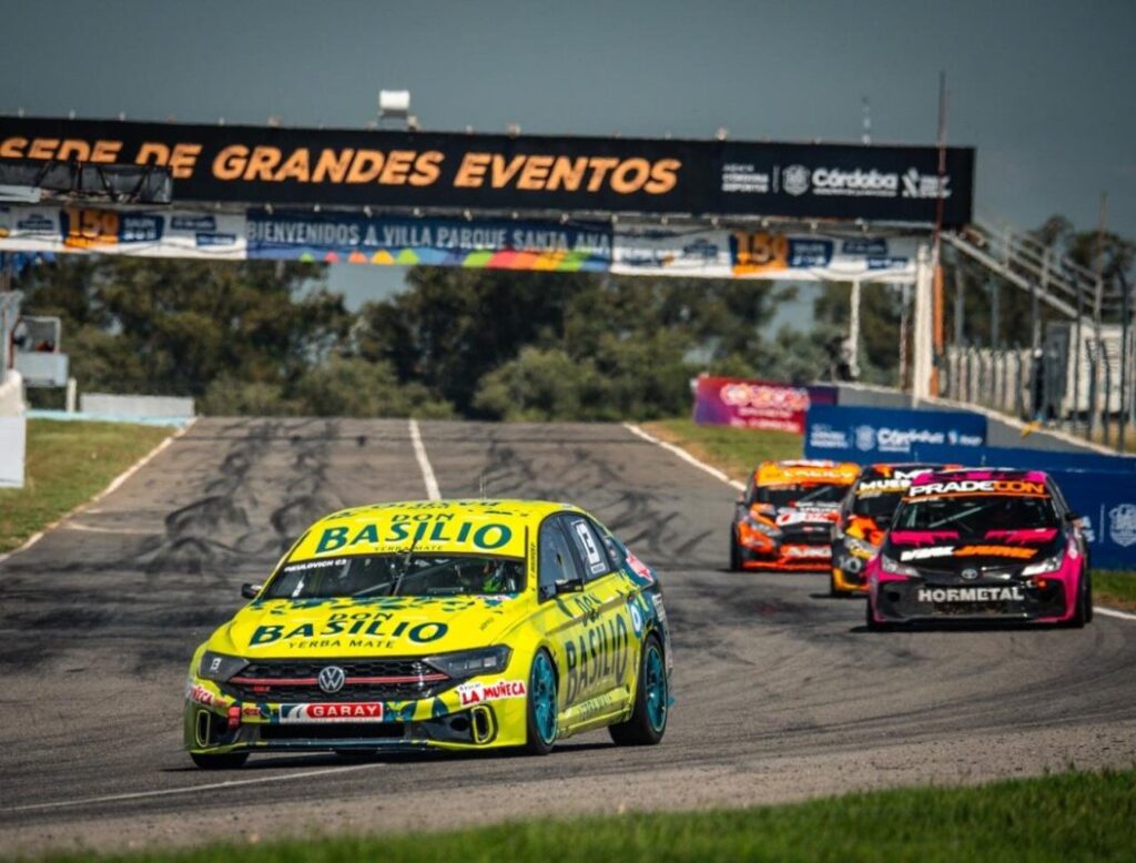 TN Clase 3: Okulovich remontó y finalizó 21º en Córdoba imagen-4