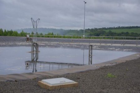 Recamán y su visita de inspección a Papel Misionero: “El desarrollo económico debe ir siempre de la mano del ambiente” Recamán y su visita de inspección a Papel Misionero: “El desarrollo económico debe ir siempre de la mano del ambiente” imagen-11