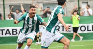 Excursionistas no se detiene: le ganó a Flandria y es líder de la Primera B Excursionistas no se detiene: le ganó a Flandria y es líder de la Primera B imagen-3
