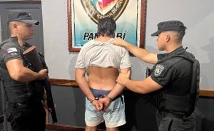 Panambí: detuvieron a un hombre con pedido de captura que amenazó de muerte e intentó embestir a otro con el auto imagen-8