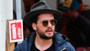 "Aceptaría cualquier cosa": este actor de 'Juego de Tronos' conoce lo malo de la fama, pero se uniría a la nueva serie de fantasía de HBO con los ojos cerrados imagen-116