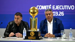 Escándalo en AFA | La Justicia procesó a ‘Chiqui’ Tapia y a Toviggino por presunta evasión fiscal de $19.000 millones y les trabó un embargo millonario imagen-6