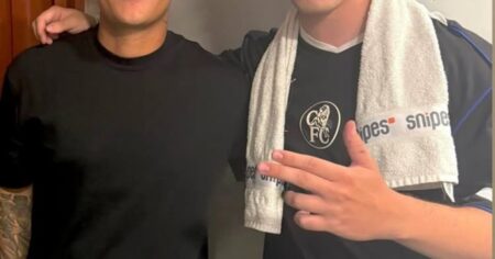 La sorpresa de Juanfer Quintero al rapero Exe tras el show La sorpresa de Juanfer Quintero al rapero Exe tras el show imagen-11