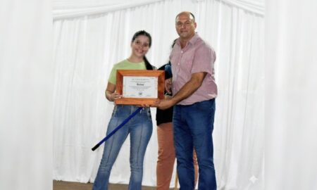 Día de la Mujer en Aurora: música, baile, juegos y escurridores de regalo Día de la Mujer en Aurora: música, baile, juegos y escurridores de regalo imagen-121