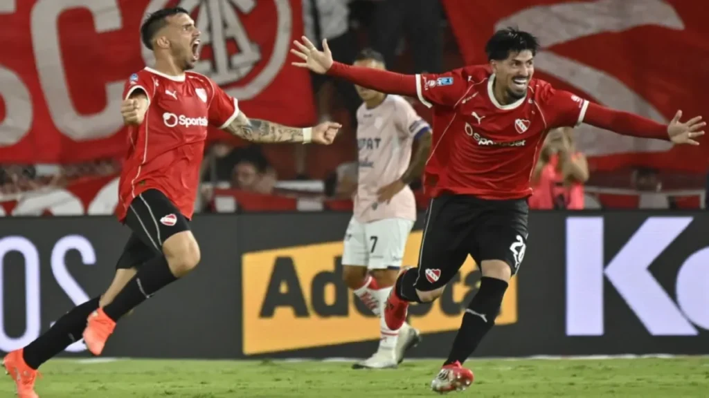 ◉ Instituto vs. Independiente, por el Torneo Apertura: seguilo EN VIVO - TyC Sports imagen-38