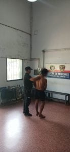 Posadas: robó dinero y mercadería del kiosco de su madre y terminó detenido Posadas: robó dinero y mercadería del kiosco de su madre y terminó detenido imagen-6