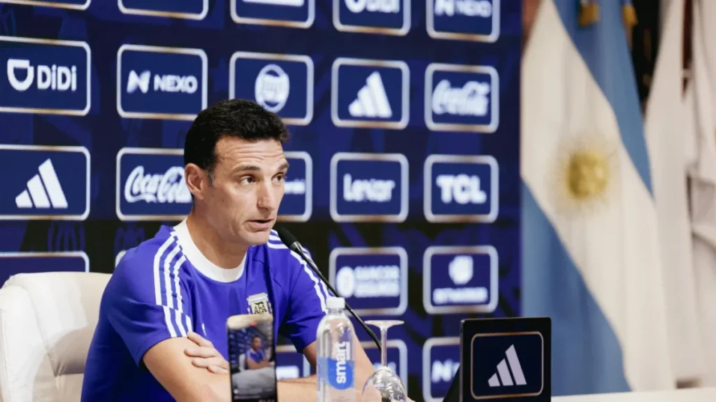 Scaloni rompió el silencio: cómo ve a Messi, la lista para el Mundial 2026 y las complicaciones – TyC Sports Scaloni rompió el silencio: cómo ve a Messi, la lista para el Mundial 2026 y las complicaciones - TyC Sports imagen-47