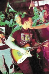 "Hago música honesta y sincera con lo que siento" imagen-1