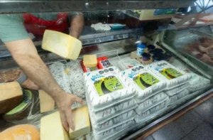 Crece la demanda en el Mercado Concentrador de Posadas de cara a Semana Santa imagen-1