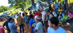 Productores yerbateros fijan un precio mínimo de $500 y reclaman la emergencia del sector imagen-2