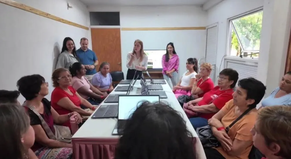 Montecarlo fue sede del Parlamento de la Mujer: un motor de desarrollo y participación ciudadana imagen-5