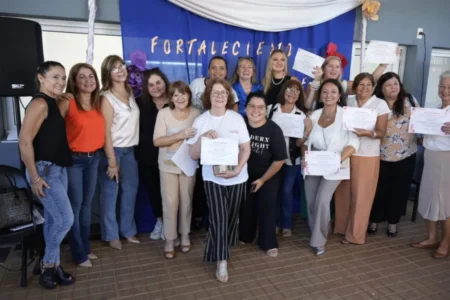 Mujeres líderes de Misiones: distinciones en emotivo encuentro en Itaembé Guazú imagen-7