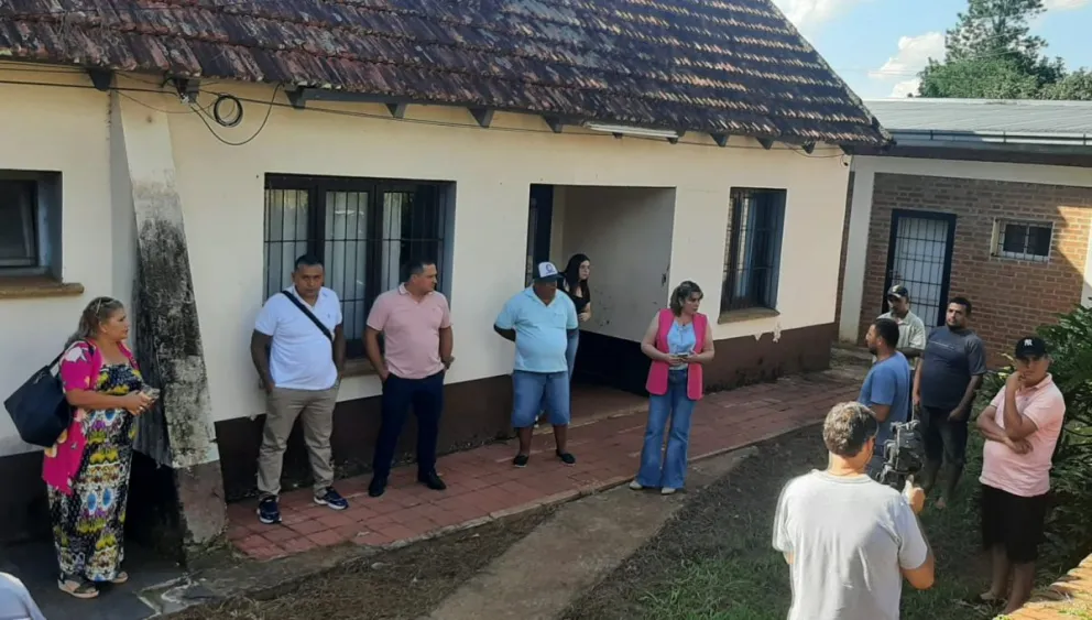 Sesión extraordinaria este lunes: concejales tratarán licencia del intendente de Caraguatay tras denuncia de abuso Sesión extraordinaria este lunes: concejales tratarán licencia del intendente de Caraguatay tras denuncia de abuso imagen-4