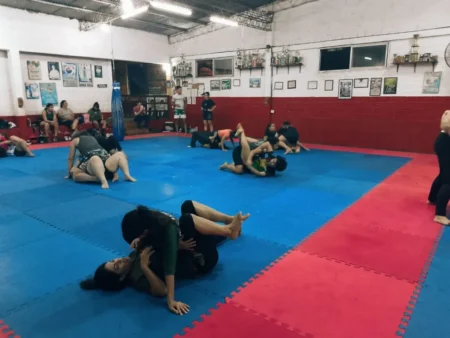 Iguazú: dictaron una clase de defensa personal gratuita por el Día de la Mujer imagen-7