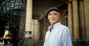 El ex bailarín Raúl Candal cuenta cómo es su versión de El lago de los cisnes que presenta en el Colón y habla de la sorpresiva ausencia de Marianela Núñez imagen-4