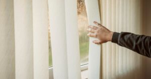 Adiós a las persianas en el frente de casa: la tendencia que las reemplaza por seguridad y estilo imagen-3