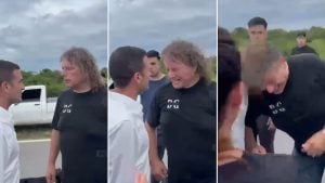 Un empleado público le dio un violento cabezazo a un diputado de La Libertad Avanza durante una visita a zonas inundadas en Tucumán imagen-9