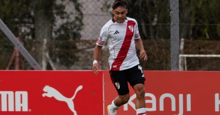 El europibe con cláusula de 100 millones que volvió al gol en la Reserva de River imagen-9