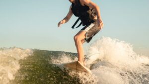 Campeonato Argentino de Wakeboard en Posadas: cerca de 50 competidores surcan olas en el río Paraná imagen-2