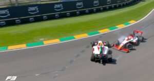 Fórmula 3 en Australia: el increíble choque entre compañeros de equipo que terminó con la Sprint Race y condenó el debut de Colnaghi imagen-3