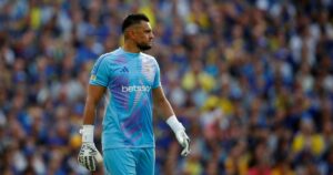 Sergio «Chiquito» Romero se retira del fútbol: no consiguió club para seguir su carrera y ya tiene decidido cómo continuará su futuro Sergio "Chiquito" Romero se retira del fútbol: no consiguió club para seguir su carrera y ya tiene decidido cómo continuará su futuro imagen-3