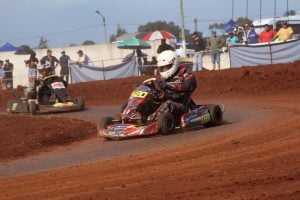 Con gran convocatoria, el Misionero de Karting terrado completó su segunda fecha en Eldorado imagen-8