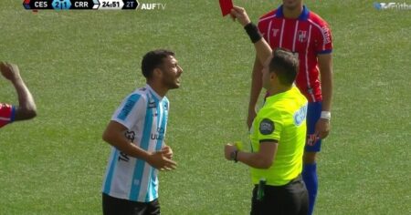 El tremendo error del árbitro de Cruzeiro - Boca imagen-6