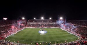 Sold out en tiempo récord: el clásico de Avellaneda, con cancha a reventar imagen-3