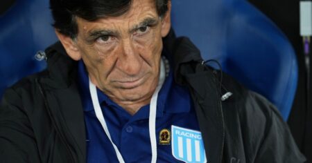 Costas, tajante con el rendimiento de Racing: "Cometimos errores gravísimos" imagen-12