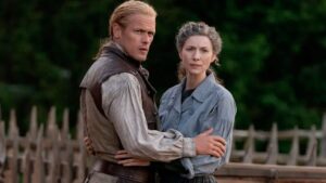 La última temporada de 'Outlander' sorprende con la despedida de uno de sus personajes más veteranos imagen-118