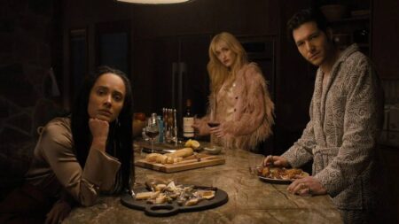 Los creadores de 'Stranger Things' conquistan las listas de Netflix con su nueva serie de terror: Está recomendada por el 86% de la crítica imagen-109