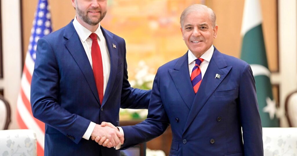 Guerra entre Estados Unidos, Israel e Irán, EN VIVO: el enviado de Trump se reúne con el régimen persa en Pakistán para tratar de llegar a un acuerdo de paz imagen-102