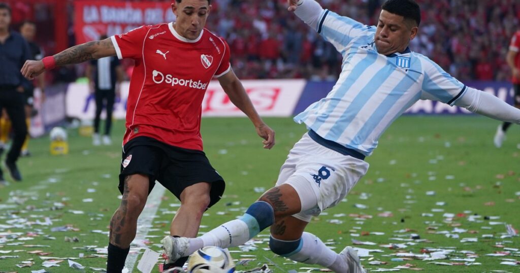 El jugador de Racing que fue ovacionado por la gente de Independiente imagen-5