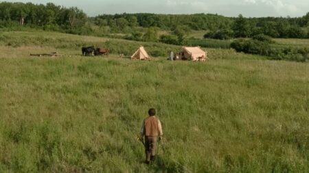 Fue una de las series de mayor éxito en los años 70: ahora regresa a Netflix con un 'remake' que ha sido renovado por una temporada 2 antes de su estreno imagen-6