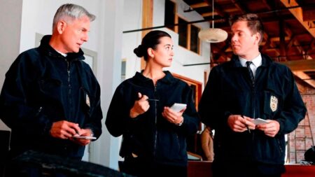 'NCIS' tuvo que forzar la salida de su miembro más odiado, pero siguió negando su despido 16 años después: "Fue mi decisión" imagen-108
