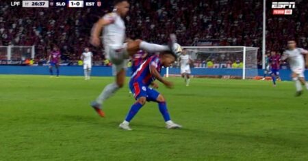 ¿Por qué debió ser expulsado González Pírez en San Lorenzo – Estudiantes? ¿Por qué debió ser expulsado González Pírez en San Lorenzo - Estudiantes? imagen-9