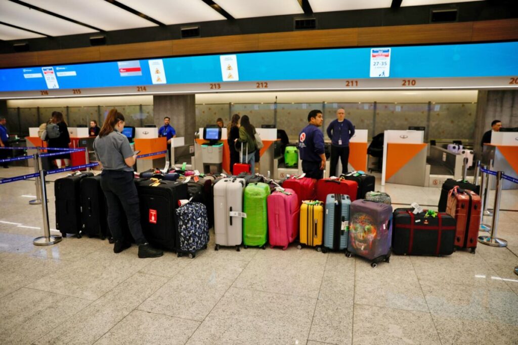 Apagón meteorológico: cómo funcionarán los vuelos por la protesta del Servicio Meteorológico Nacional imagen-5